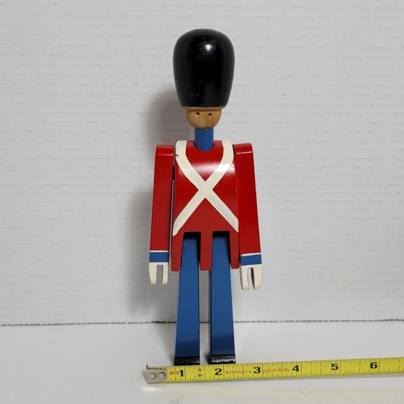 Kay Bojesen Denmark Red and Blue Wooden Toy Soldier 8.5 inches Vintage 1950s - Picture 9 of 9